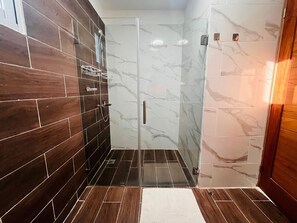 Family House, Multiple Beds, Kitchenette, Courtyard View | Bathroom - 4BR 14 pax Twin Villa-Bbq & private pool (Punta Cana)