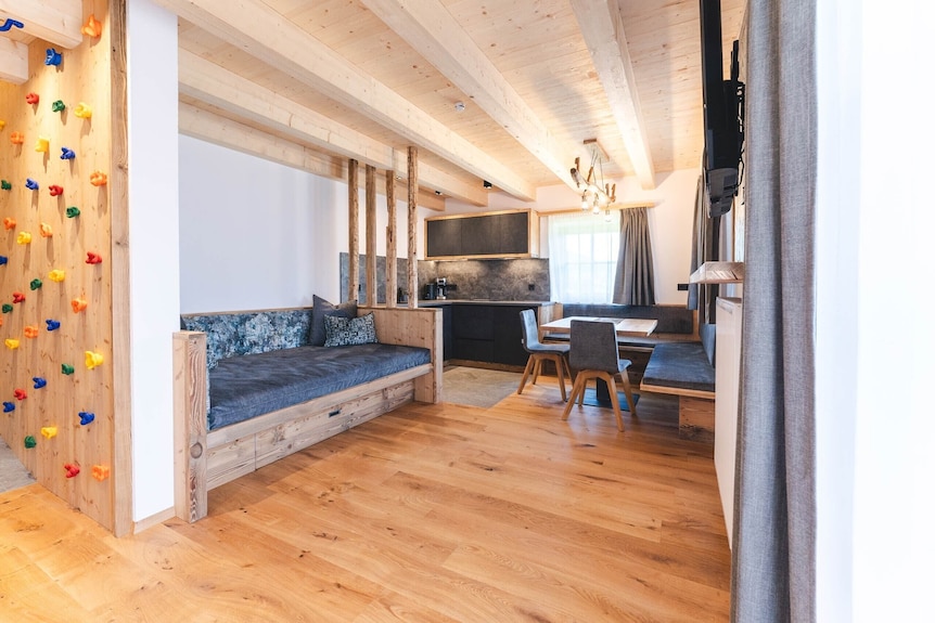 Ferienwohnung 'Wiese' Mit Bergblick, Privater Terrasse Und Wi-fi - Sexten