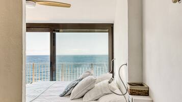 2 Schlafzimmer, BĂŒgeleisen/BĂŒgelbrett, kostenloses WLAN, BettwĂ€sche