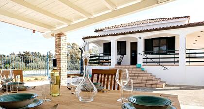 Holiday Home 'Giulia' with Shared Pool, Wi-Fi and Air Conditioning