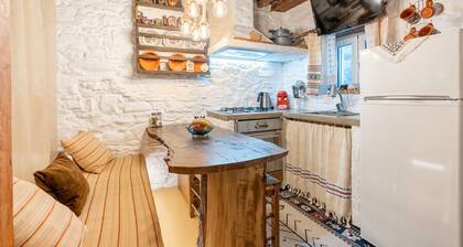 Ferienhaus 'Mannas Haus 2' mit Bergblick, Wi-Fi und Klimaanlage