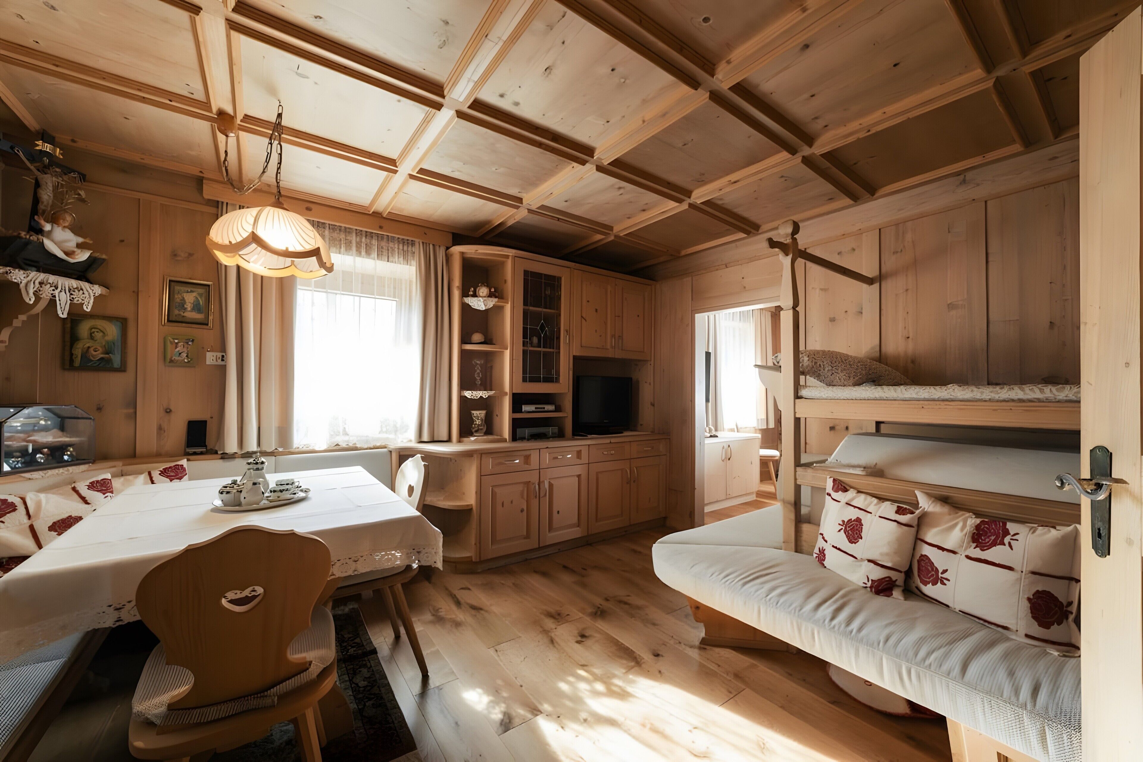 3 bedrooms, iron/ironing board, free WiFi, bed sheets