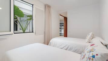 3 Schlafzimmer, Bügeleisen/Bügelbrett, kostenloses WLAN, Bettwäsche