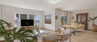 Vacation Villa 'Spinnaker Playa' with Sea View, Private Terrace and Wi-Fi