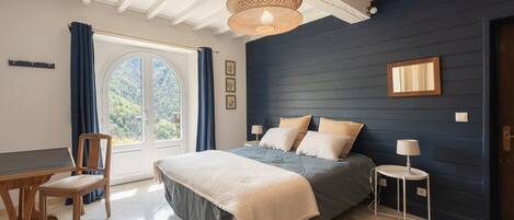 4 chambres, fer et planche Ă repasser, Wi-Fi gratuit, draps fournis