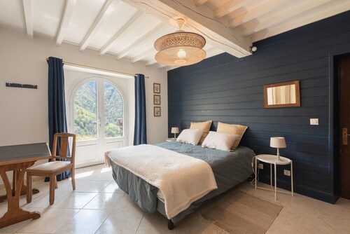 Holiday Home 'Ty Sioul - Mountain View' with Mountain View, Private Terrace and Wi-Fi