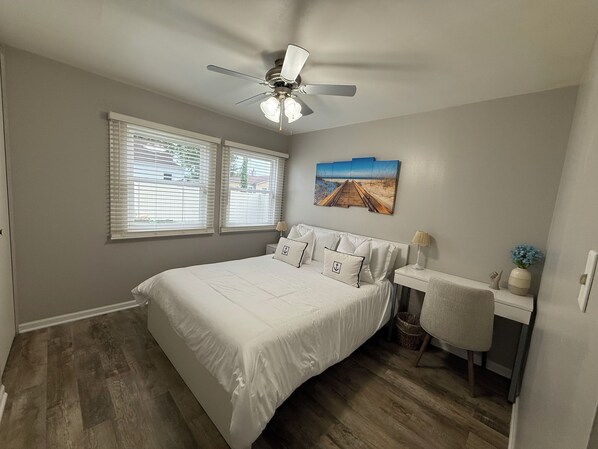 2 bedrooms, iron/ironing board, free WiFi, bed sheets