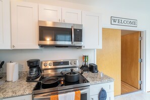 High chair, paper towels - Charming Home Minutes From Nation's Capital (Arlington)