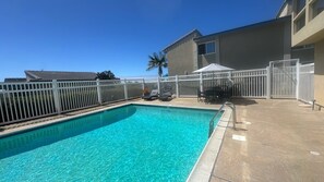 Pool - Walk to the beach! Views of Del Mar Racetrack & Ocean - Turf & Tide (Solana Beach)