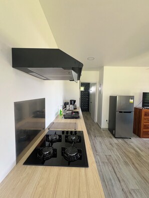 Private kitchen - Painapo - Mirimiri Lodge (Tumaraa)