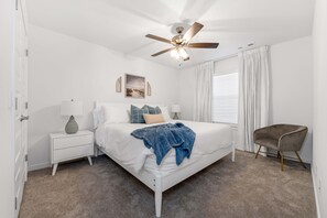 4 bedrooms, desk, iron/ironing board, travel crib