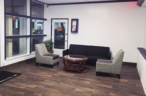 Khu tiếp khách ở sảnh