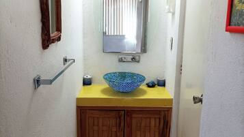 Apartemen | Kamar mandi