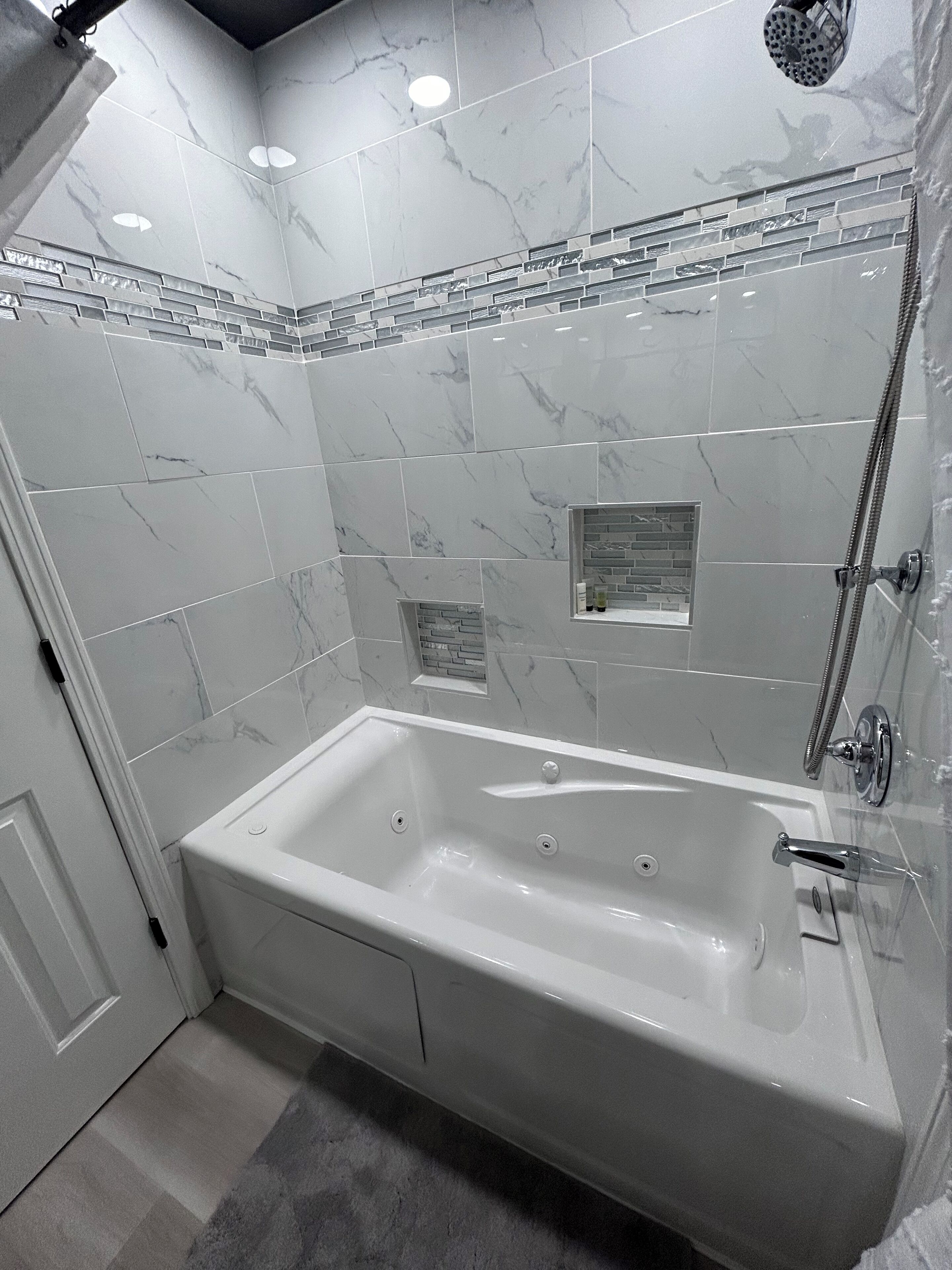 Shower, jetted bath, eco-friendly toiletries, hair dryer