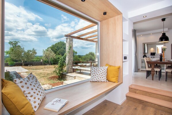 Interior - Villa Mila by Istrabook (Kunj)