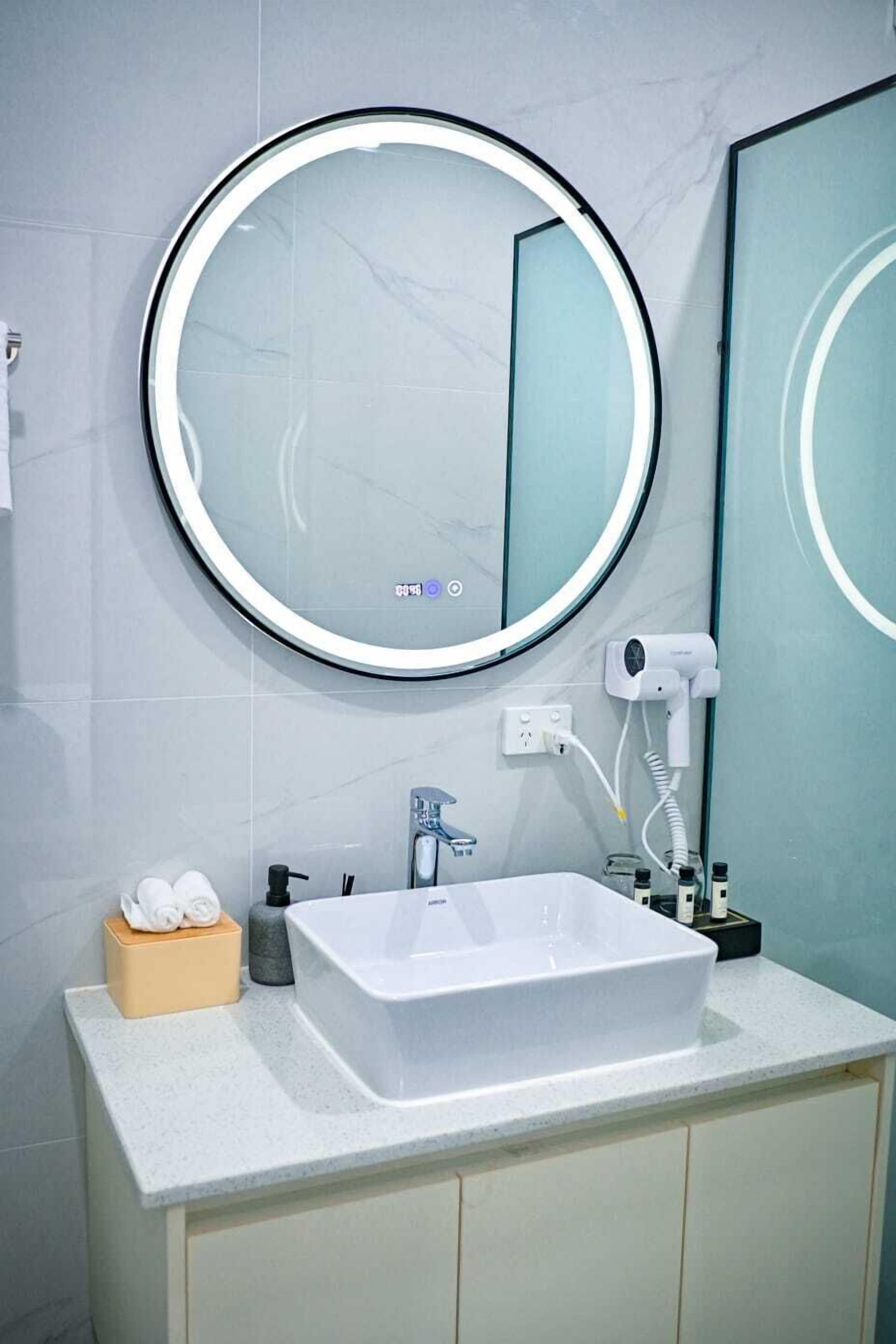 Apartment, 2 Schlafzimmer | Badezimmer | Dusche