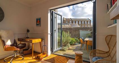 Stylish Home | Logburner | near Beach & Castle