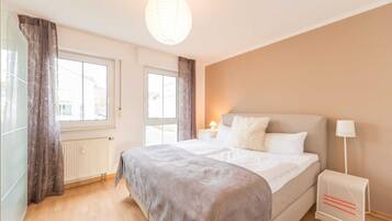 2 Schlafzimmer, Bügeleisen/Bügelbrett, WLAN, Bettwäsche