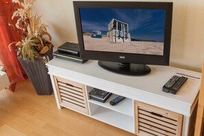 Unclassified image, 5 of 11, button