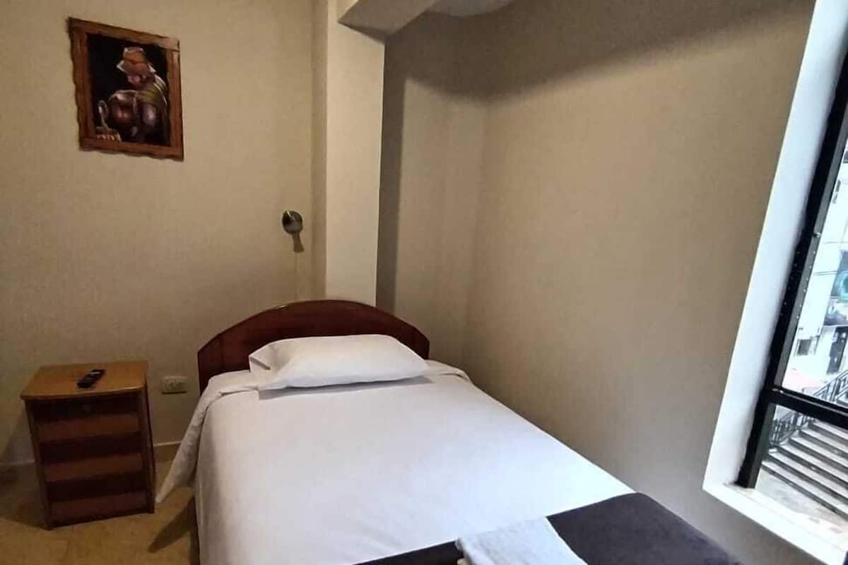 Comfort Single Room, Mountain View | Free WiFi