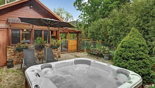 Forget Me Not Cottages-Rose Cottage