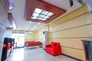 Reception - Hotel Sogo Alabang Jr. (Muntinlupa)