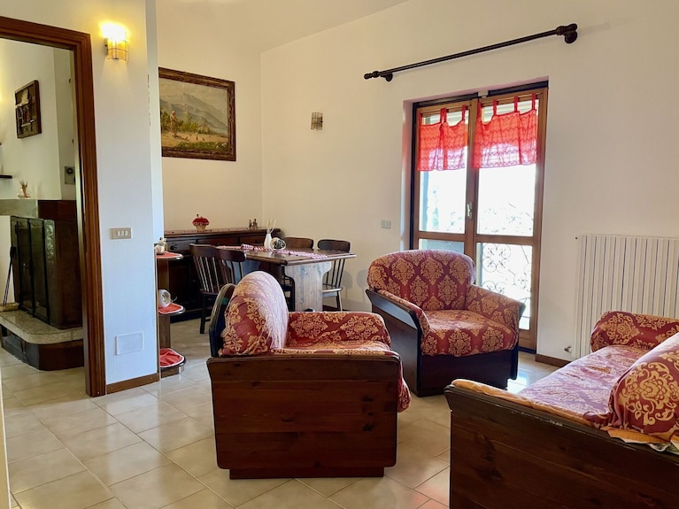 Cosy Apartment For 5 People With Wifi, Tv, Patio And Pets Allowed - Varenna