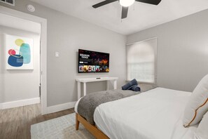 2 chambres, bureau, fer et planche à repasser, Wi-Fi