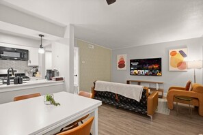 Interior - Crestview Suite |  Super Close to Downtown Austin (Austin)