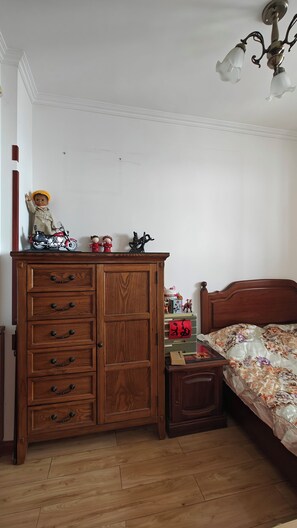 Room | Free WiFi, bed sheets