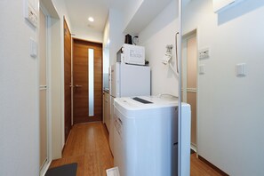 C (2p) | 1 bedroom, free WiFi, bed sheets - Zenith Garden TOGOSHI (Tokyo)