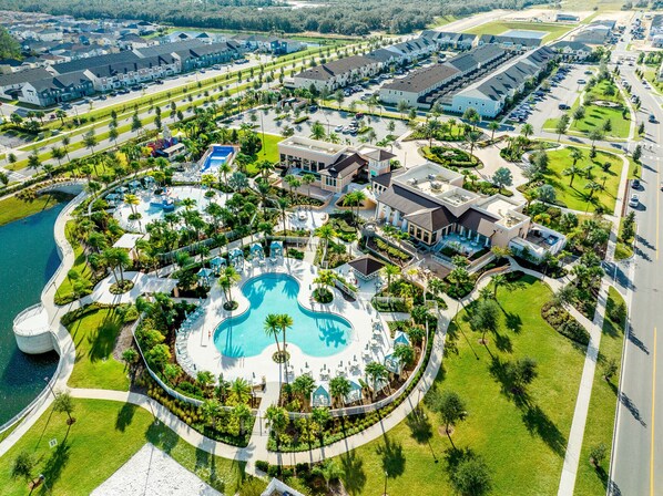 Pool - Pretty Villa 6Bed/5Bath/Pool/Jacuzzi/18Min Disney (Davenport)