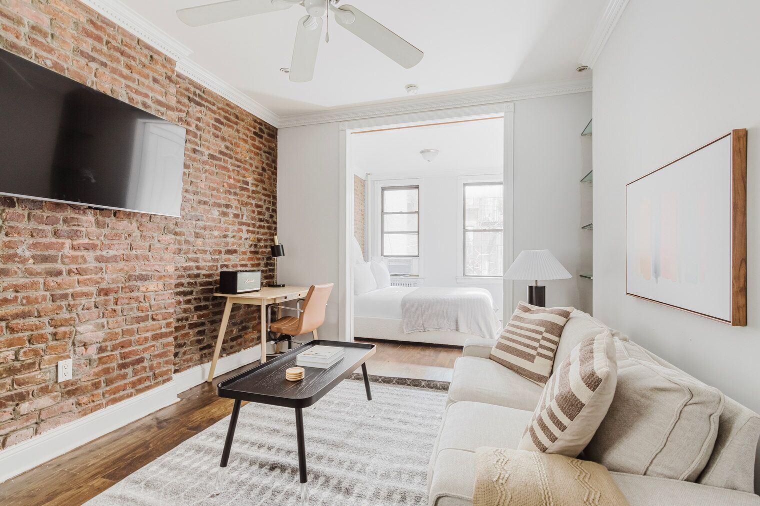 Fernseher, Stereoanlage