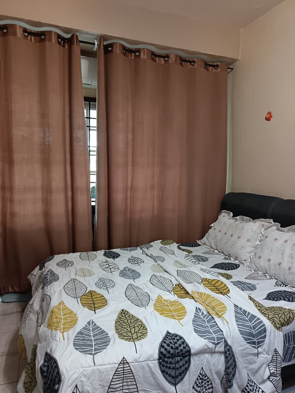 1 bedroom, desk, iron/ironing board, free WiFi