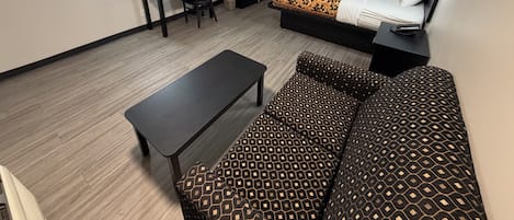 Eenpersoonskamer, 1 kingsize bed | Een bureau, een laptopwerkplek, gratis wifi