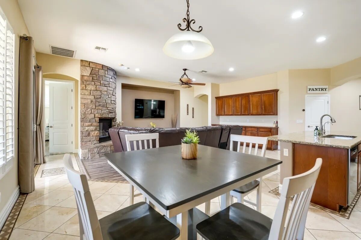 تناول الطعام