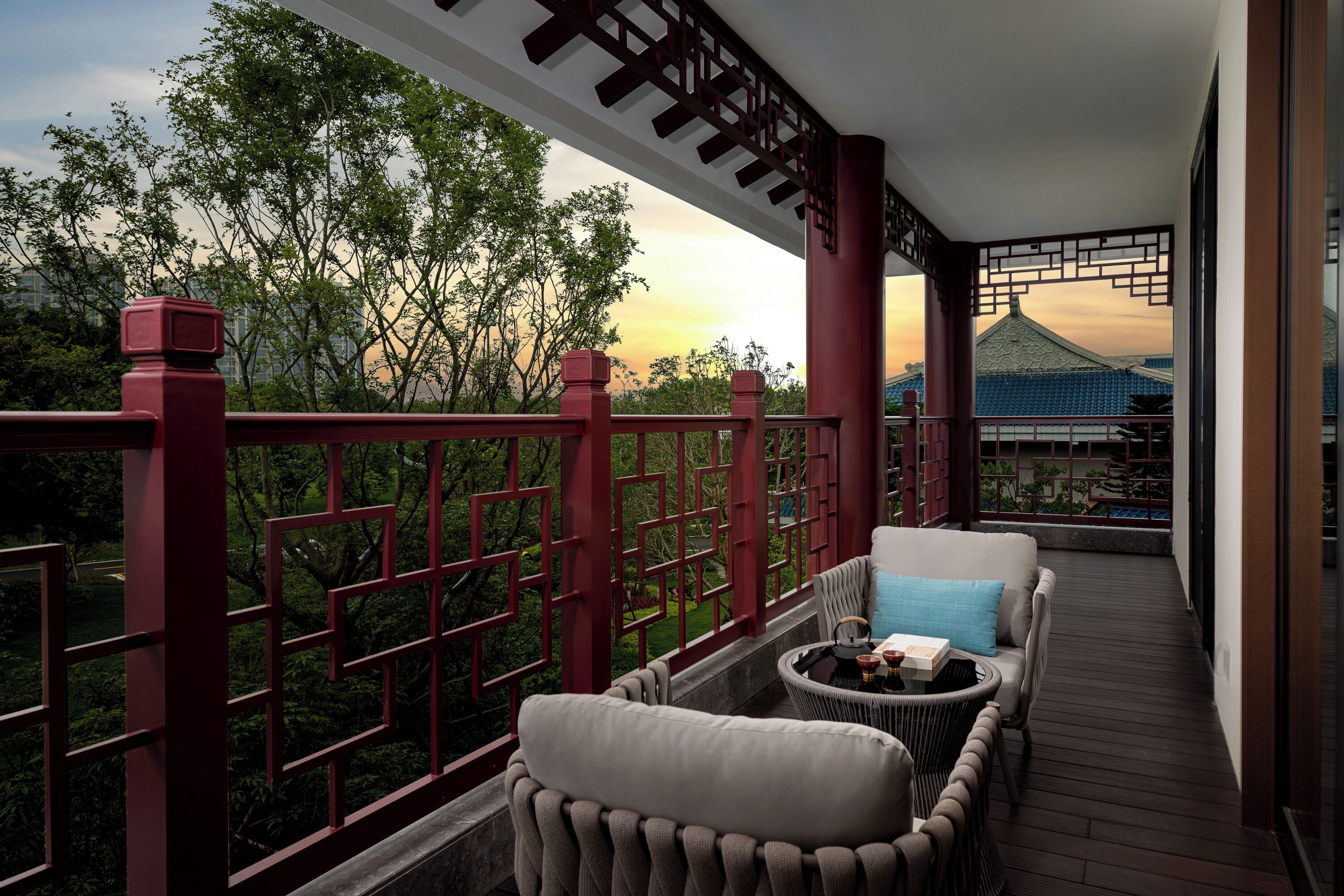 In-room safe, blackout curtains, free WiFi