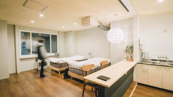 Habitación cuádruple básica | Spa