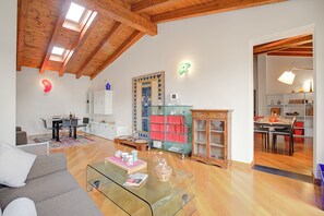 Televisión de pantalla plana de 21 pulgadas con canales por cable