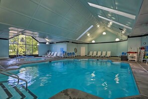 Pool - 4-bedroom house in charming Saw Creek Poconos area with pool access, plus more! (Saw Creek)