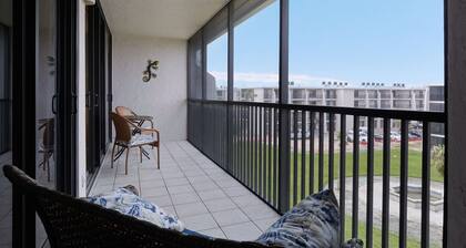 Sundial F407- Gorgeous Fully Equipped Condo