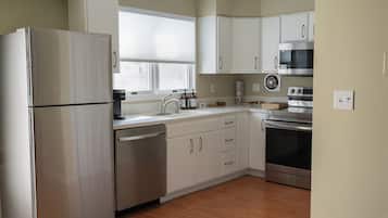 Microones, forn, rentaplats i tovallons de paper