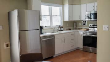 Microones, forn, rentaplats i tovallons de paper