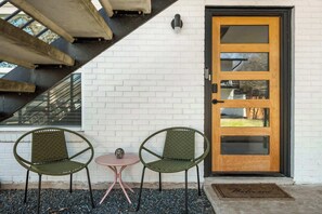 تفاصيل الفندق من الخارج