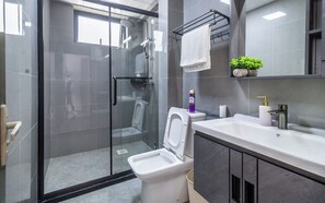 Håndklæder, Sæbe, Toiletpapir