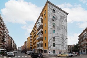 Exterior - GuestHost - Garbatella Apartment - Roma (Roma)