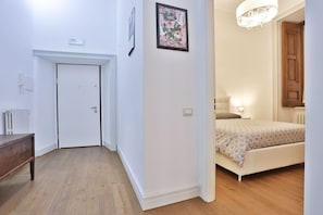 1 chambre, fer et planche Ă repasser, Wi-Fi, draps fournis