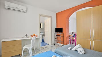 Studio Standar (Complesso Azzurro Mono 2 Near The) | Wi-Fi gratis dan seprai linen