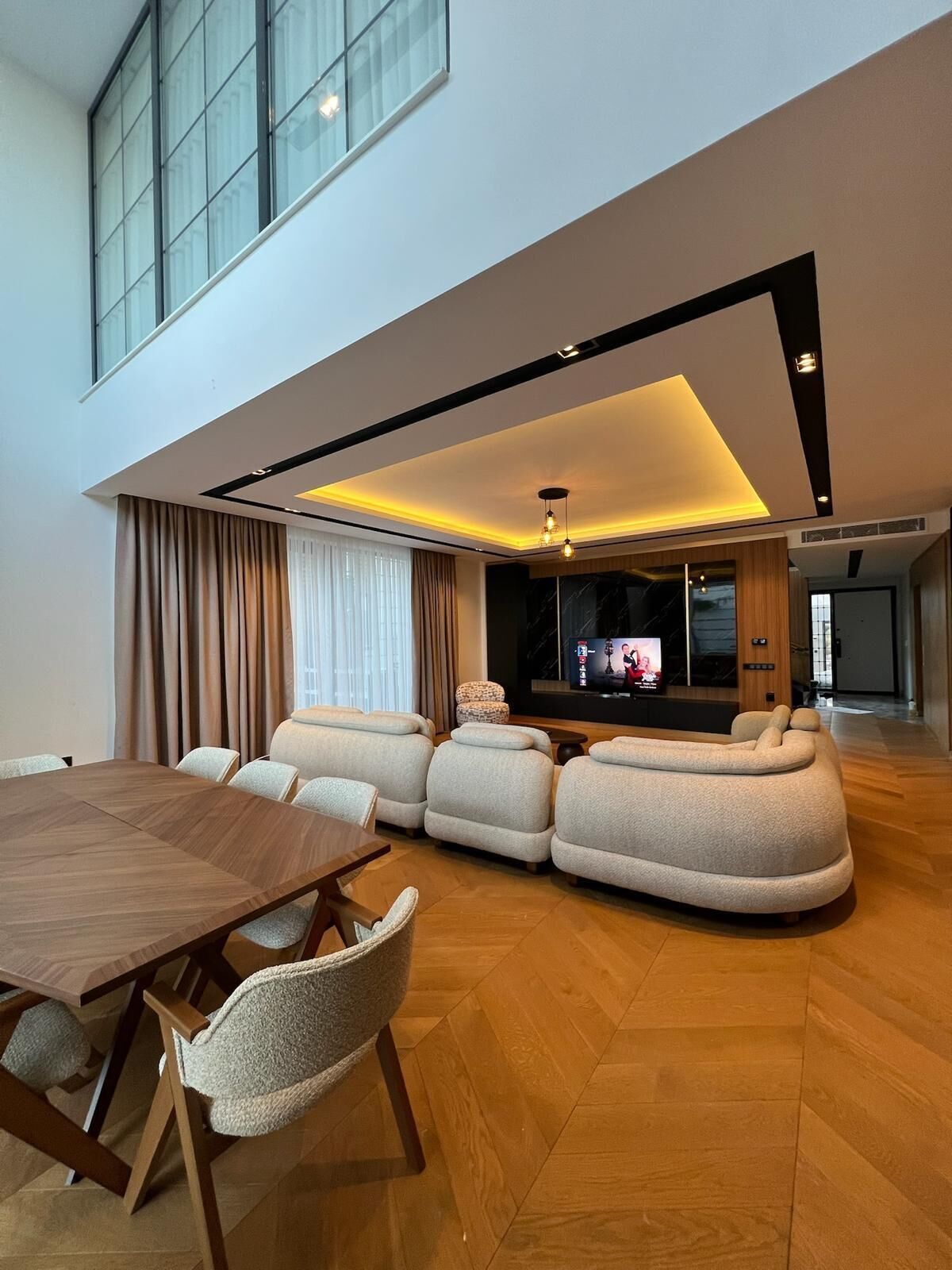 Spacious 5-bedroom Villa With Wifi And Ac In Charming - Kepez