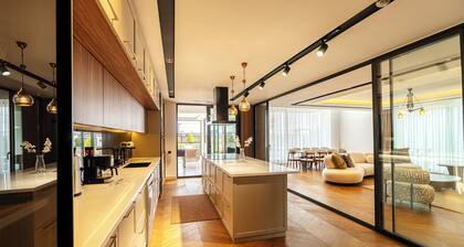 Geräumige 5-Schlafzimmer-Villa mit WLAN und Klimaanlage in charmanter